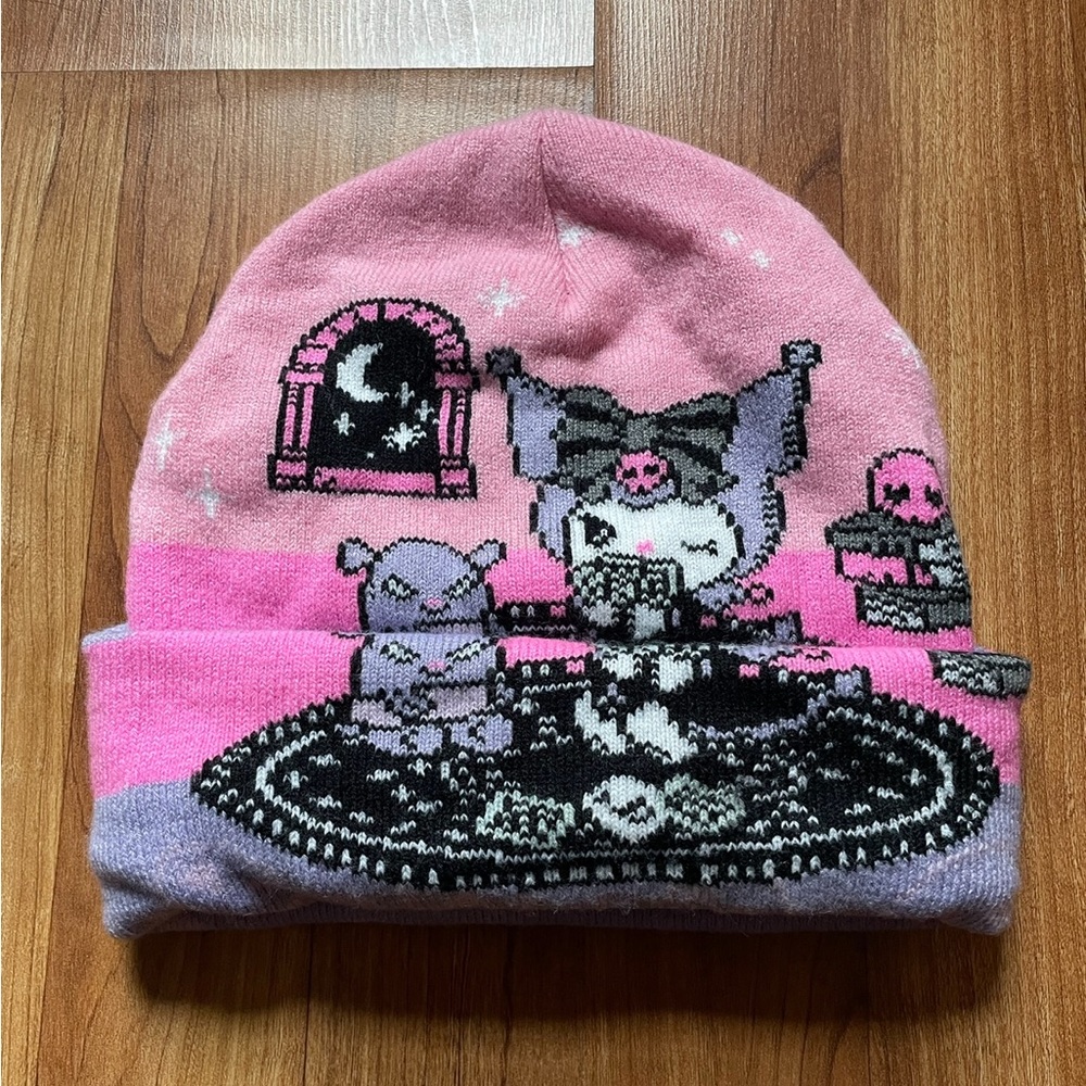 Hot Topic Sanrio beanie
